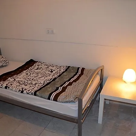 Hostel Mk *